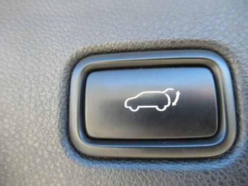 Used 2019 Kia Sorento EX image 7