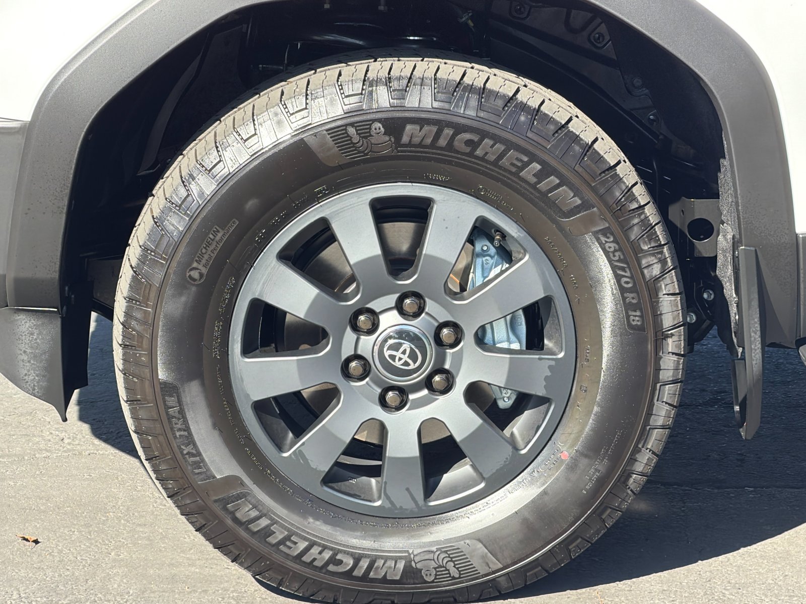 Used 2027 Toyota Land Cruiser AWD/4WD image 25