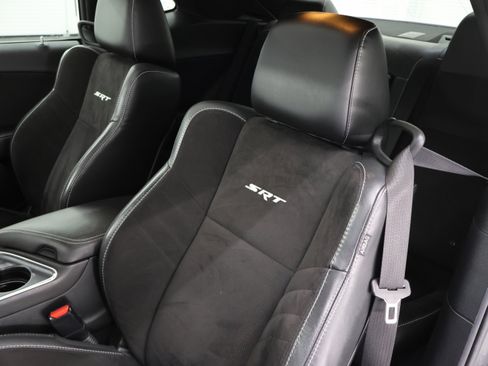 Used 2018 Dodge Challenger SRT w/ Technology Group image 37