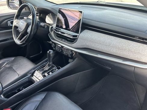Used 2022 Jeep Compass Latitude AWD/4WD image 13