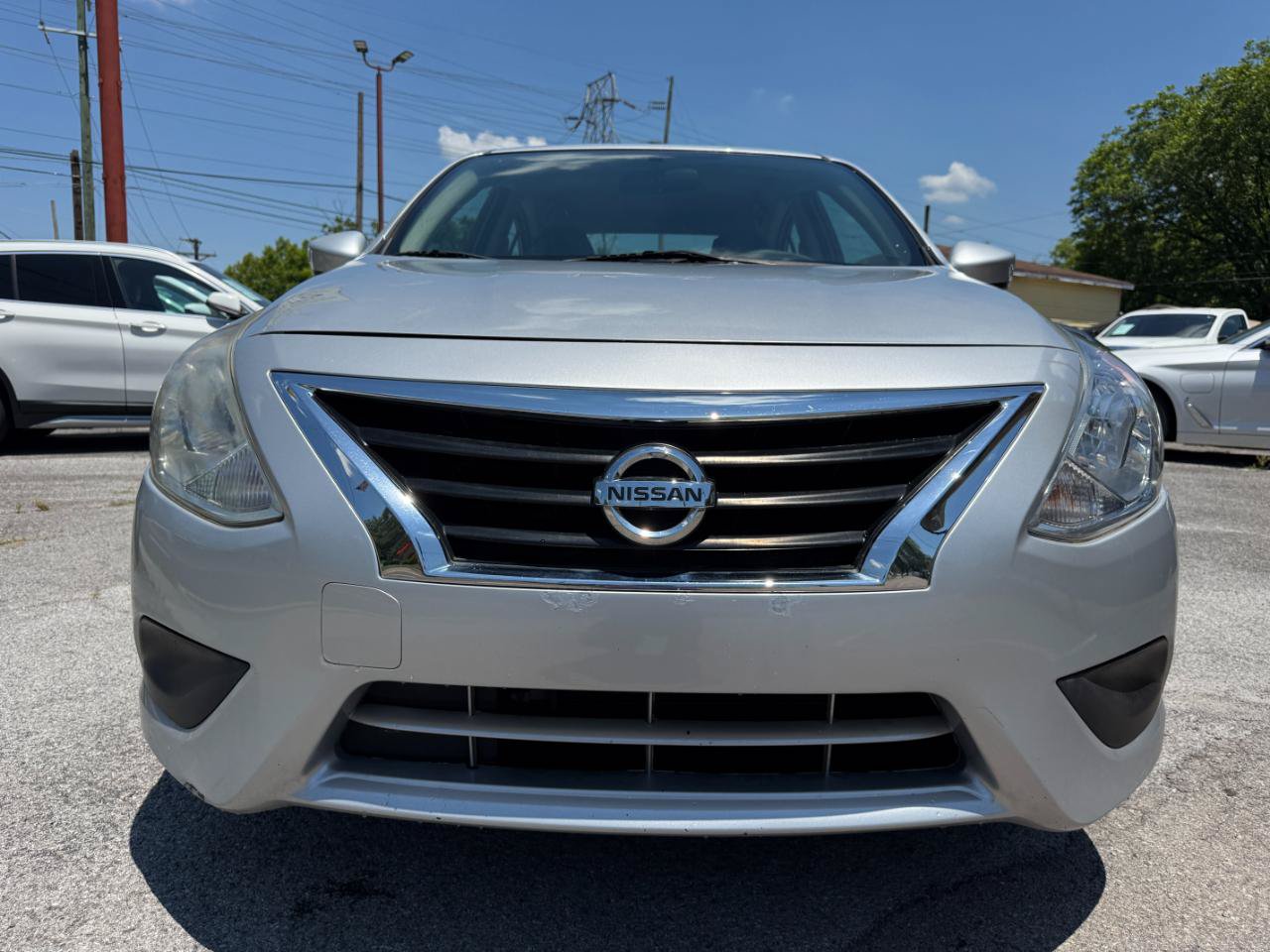 Used 2019 Nissan Versa S Plus FWD image 3
