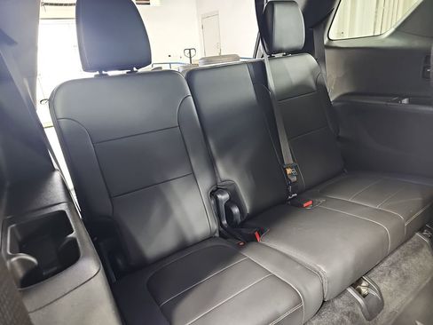 Certified 2023 Chevrolet Traverse LT w/ LPO, Floor Liner Package image 15
