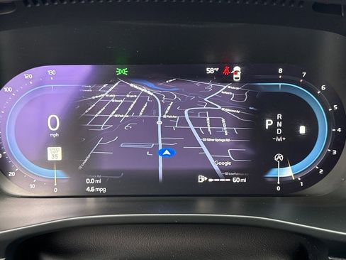 Used 2023 Volvo XC40 B5 Core image 32