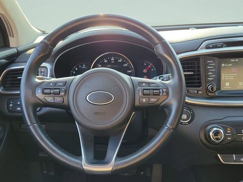 Used 2017 Kia Sorento EX w/ EX Advanced Touring Package image 15