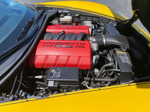 Used 2007 Chevrolet Corvette Z06 w/ Preferred Equipment Group RWD image 32
