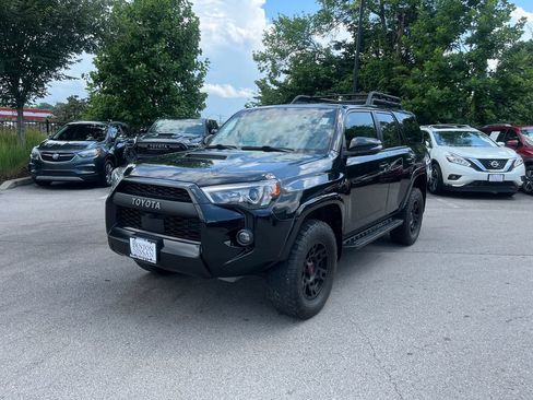 Used 2024 Toyota 4Runner TRD Pro AWD/4WD image 3