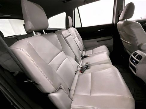 Used 2017 Honda Pilot EX-L image 23