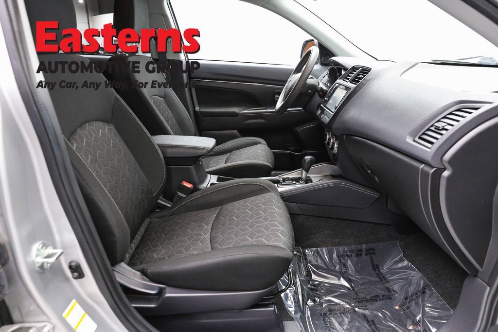 Used 2021 Mitsubishi Outlander Sport ES FWD image 25