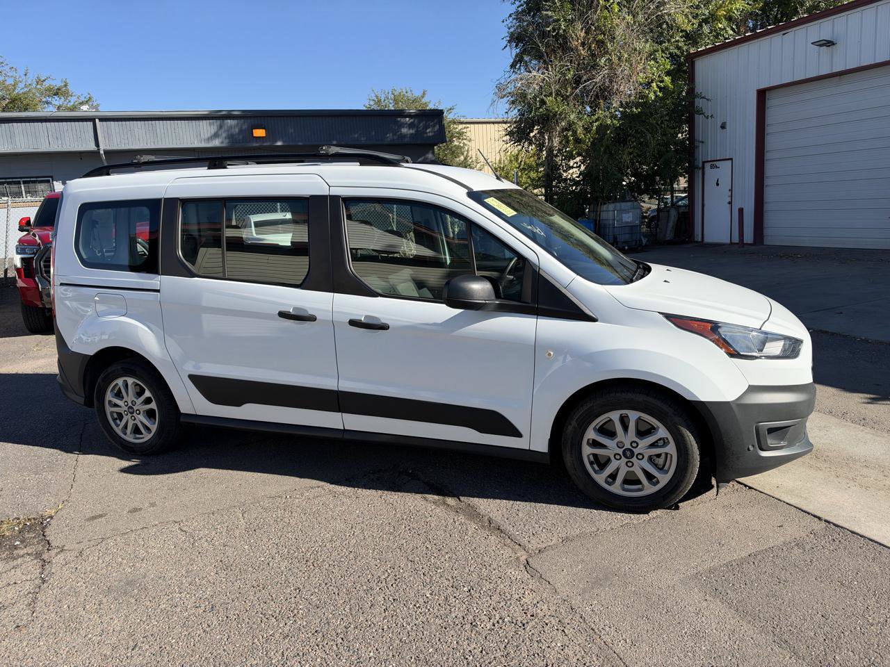 Used 2021 Ford Transit Connect XL FWD image 2