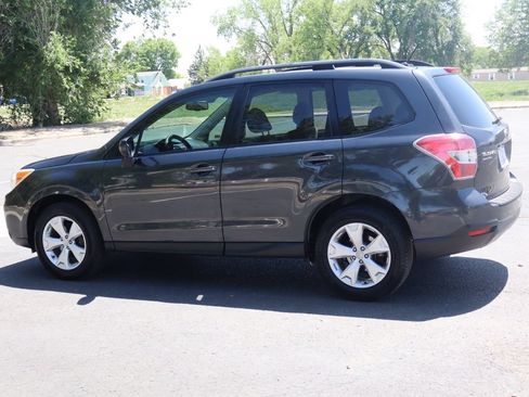 Used 2015 Subaru Forester 2.5i Premium AWD/4WD image 8