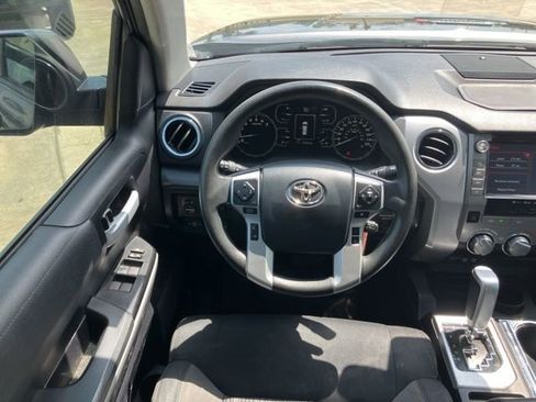 Used 2020 Toyota Tundra SR5 w/ SR5 Upgrade Package RWD image 17