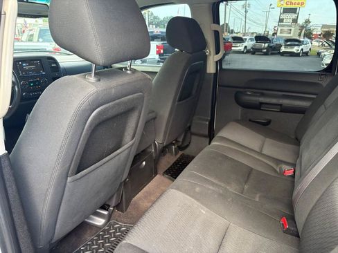 Used 2013 GMC Sierra 1500 SLE w/ Power Tech Package AWD/4WD image 8