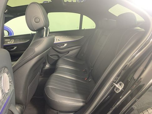 Used 2021 Mercedes-Benz E 350 Sedan w/ Premium Package image 33
