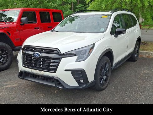 Used 2024 Subaru Ascent Onyx Edition Limited AWD/4WD image 3