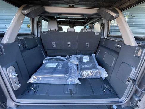New 2026 Ford Bronco Badlands AWD/4WD image 26