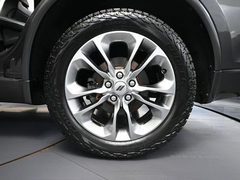 Used 2019 Dodge Durango GT AWD/4WD image 16