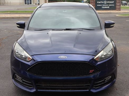 Used 2016 Ford Focus ST FWD image 12