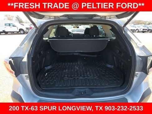 Used 2025 Subaru Outback Premium image 7