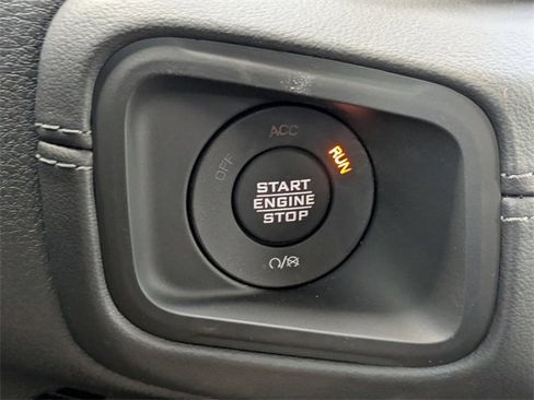 New 2025 Jeep Gladiator Mojave w/ Convenience Group image 33