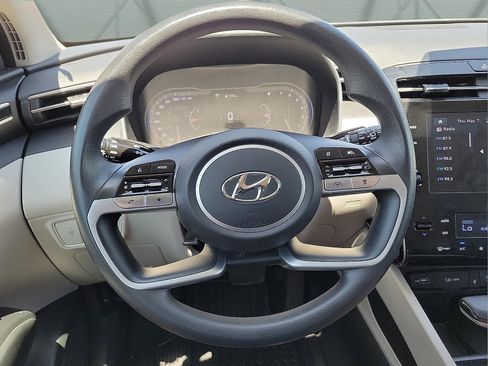 Used 2024 Hyundai Tucson SEL FWD image 19