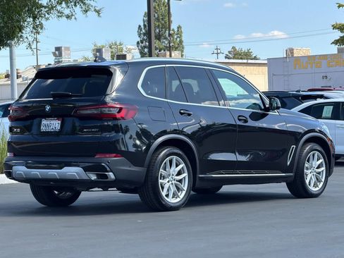 Used 2023 BMW X5 xDrive40i AWD/4WD image 2