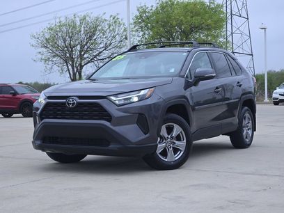 Used 2025 Toyota RAV4 XLE w/ Convenience Package