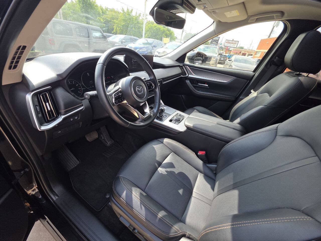 Used 2024 MAZDA CX-90 3.3 Turbo w/ Preferred Package AWD/4WD image 23