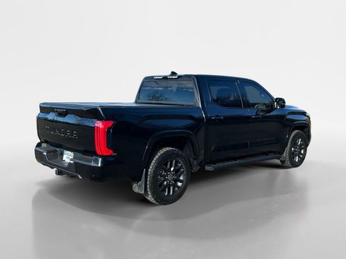 Used 2022 Toyota Tundra Platinum image 5