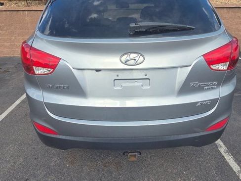 Used 2013 Hyundai Tucson Limited w/ Premium Pkg AWD/4WD image 3