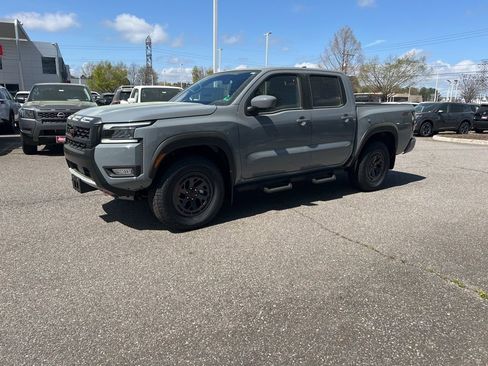 New 2025 Nissan Frontier PRO-4X w/ Pro Premium Package image 8