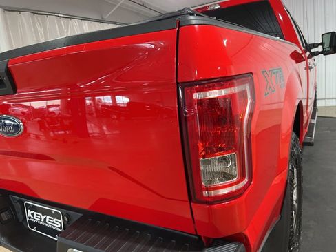 Used 2017 Ford F150 XLT w/ Equipment Group 302A Luxury image 10
