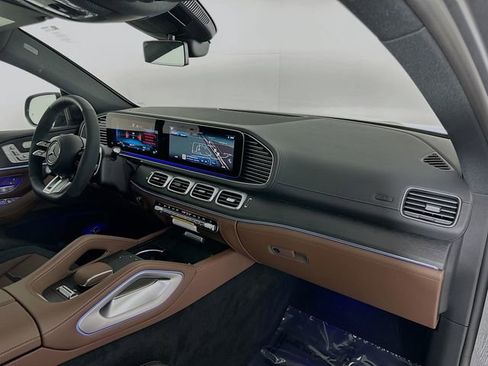 New 2026 Mercedes-Benz GLE 53 AMG 4MATIC Coupe image 30