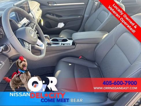 New 2025 Nissan Altima 2.5 SL image 18