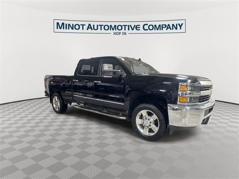 Used 2016 Chevrolet Silverado 2500 LTZ w/ Z71 Package, Off-Road image 2