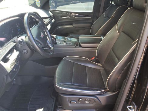 Used 2021 Cadillac Escalade Sport w/ Driver Assist Tech Package AWD/4WD image 34