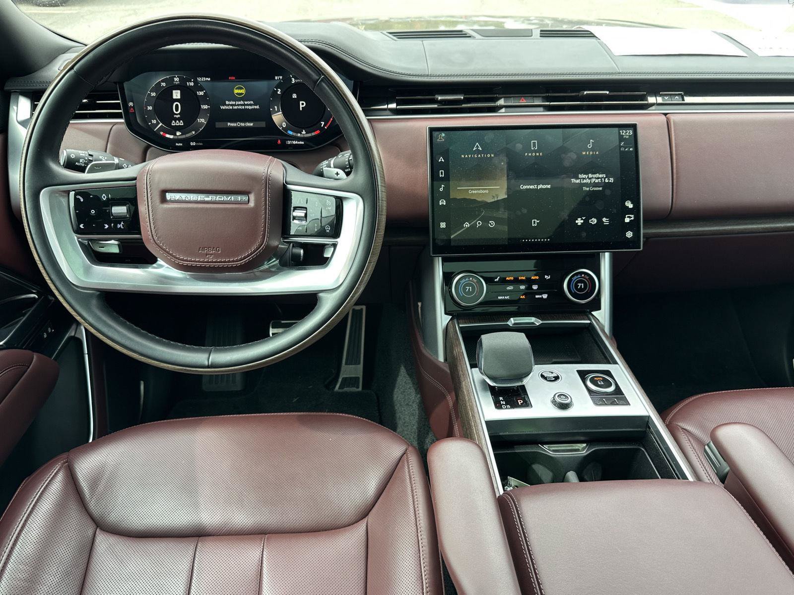 Used 2023 Land Rover Range Rover Long Wheelbase Autobiography AWD/4WD image 28