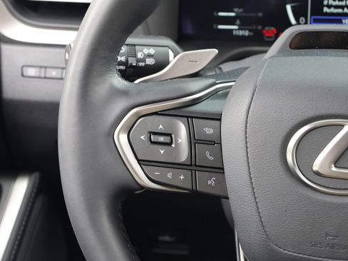 Used 2024 Lexus GX 550 AWD/4WD image 18