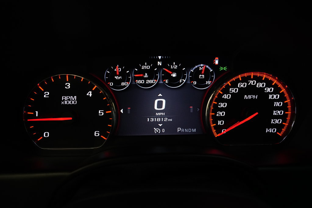 Used 2016 GMC Yukon Denali w/ Open Road Package RWD image 2