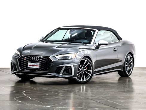 Used 2023 Audi S5 Premium w/ Convenience Package image 3