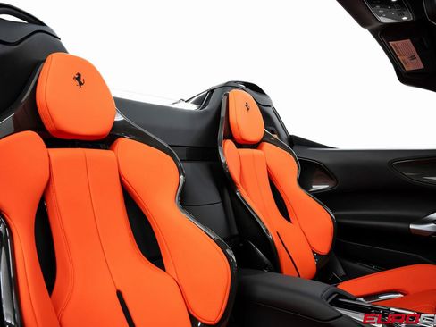 Used 2024 Ferrari SF90 Spider image 47