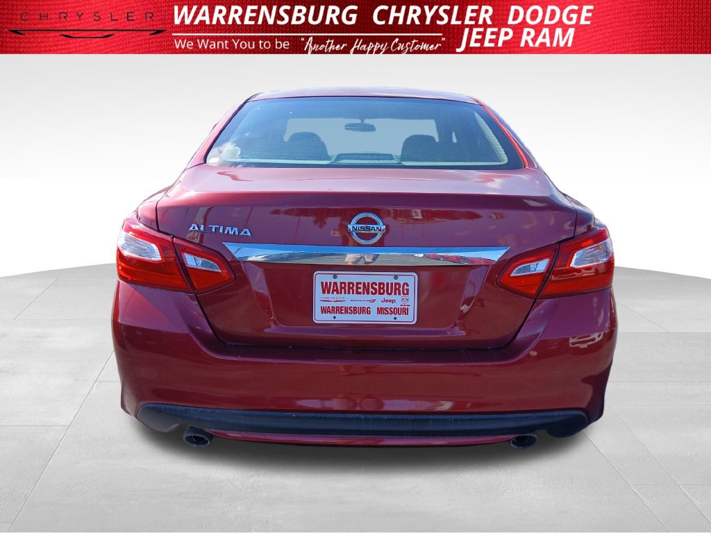 Used 2017 Nissan Altima 2.5 S w/ Power Driver Seat Package FWD image 5