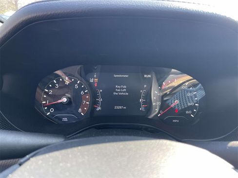 Used 2023 Jeep Compass Trailhawk image 21