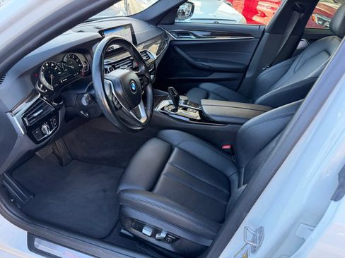 Used 2018 BMW 530i w/ Premium Package RWD image 27