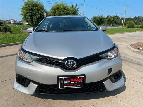 Used 2017 Toyota Corolla iM w/ All-Weather Mat Package FWD image 10