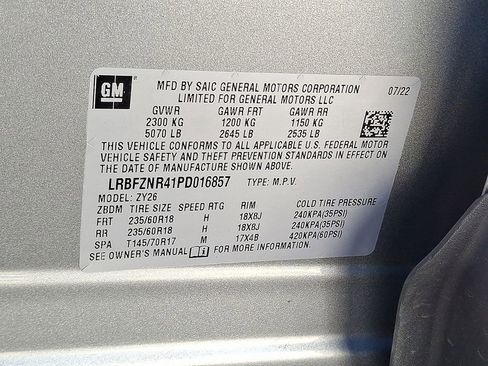 Used 2023 Buick Envision Essence image 27