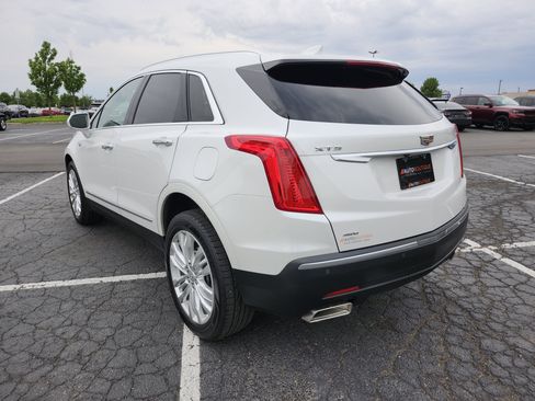 Used 2018 Cadillac XT5 Premium Luxury AWD/4WD image 17
