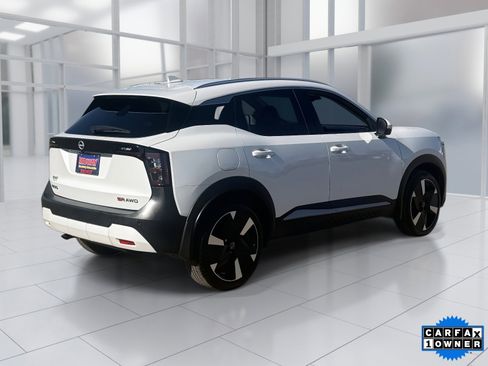 Certified 2025 Nissan Kicks SR image 6