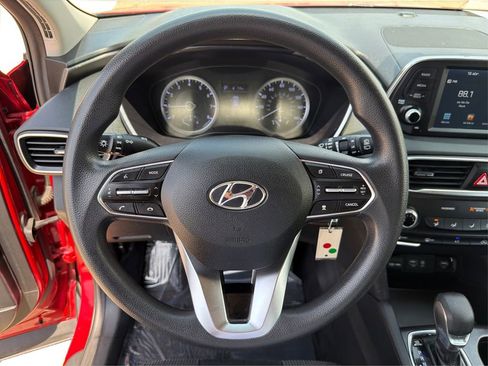 Used 2019 Hyundai Santa Fe SE FWD image 17