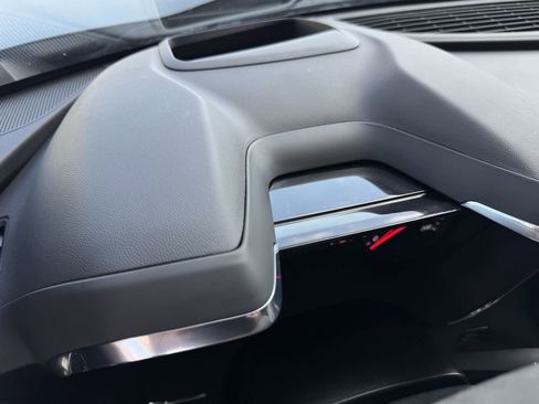 Used 2021 Chevrolet Camaro SS image 23