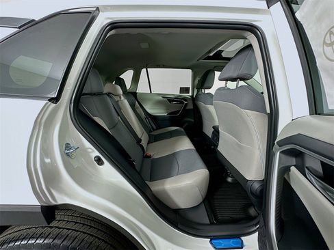 New 2025 Toyota RAV4 XLE image 26